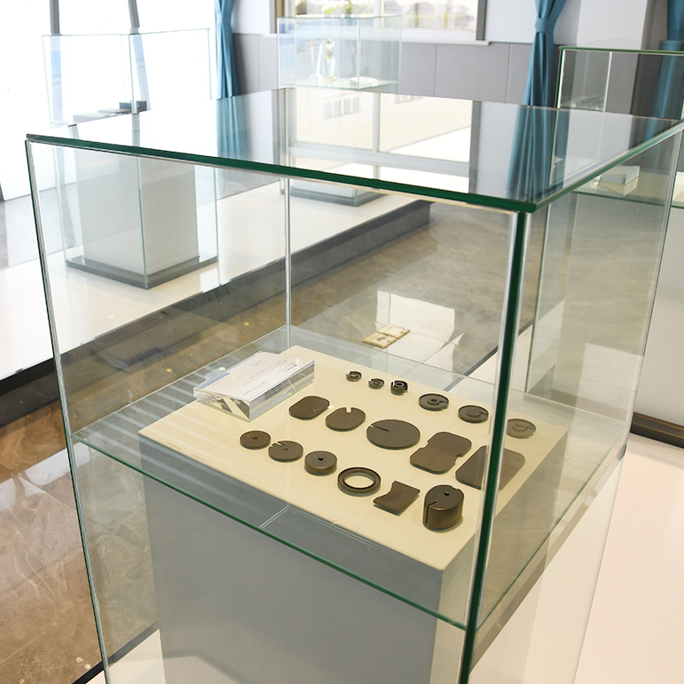 Sample display